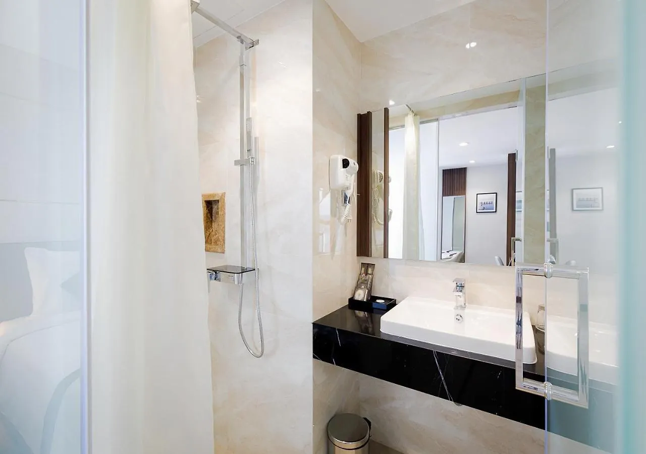 Masova Hotel Nha Trang 4*,